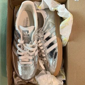 Adidas Silver Metallic Sambas